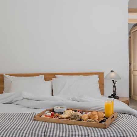 Aspronisi Luxury Villa With Caldera View Megalochori  Zewnętrze zdjęcie